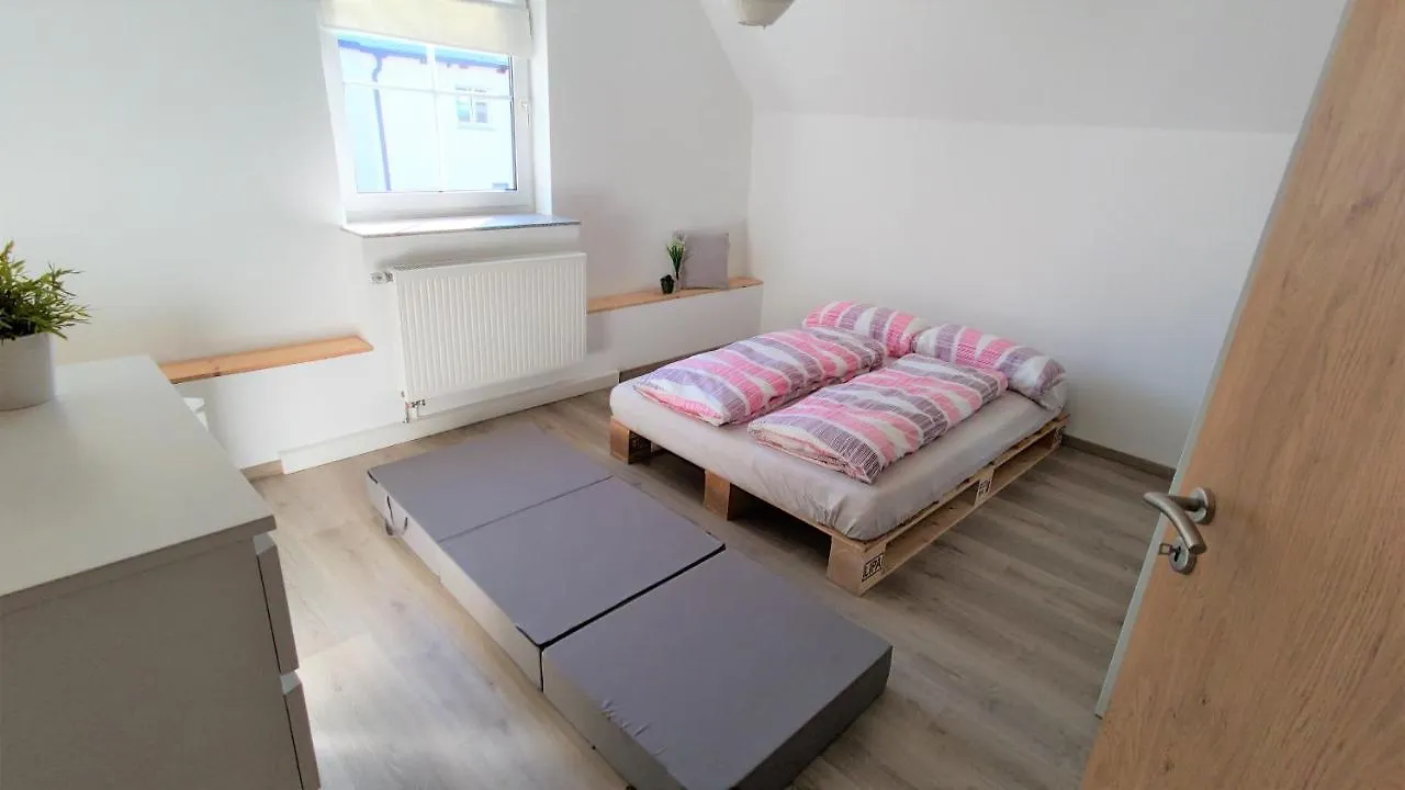 Gasthof Adler Ferienwohnung Ichenhausen 0*,