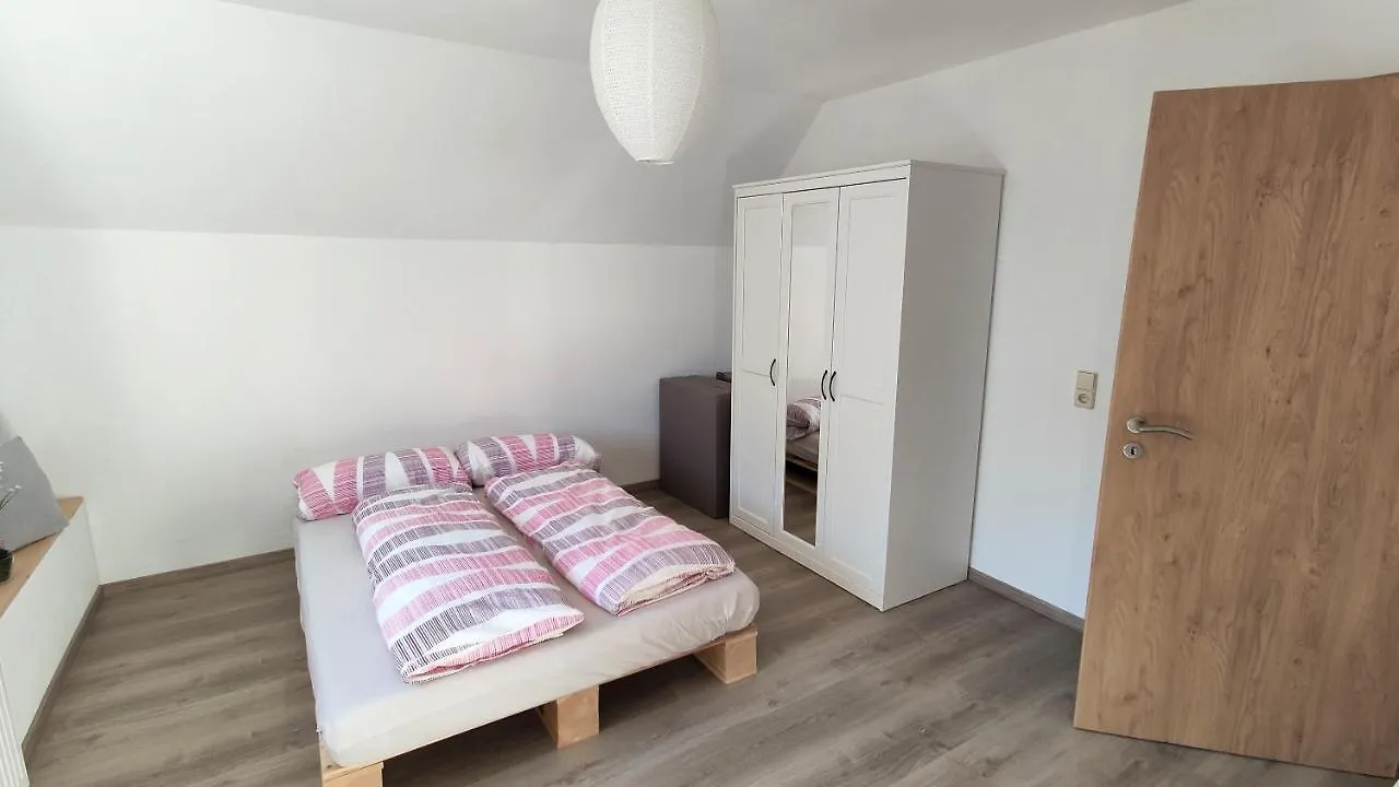 Gasthof Adler Ferienwohnung Ichenhausen 0*,